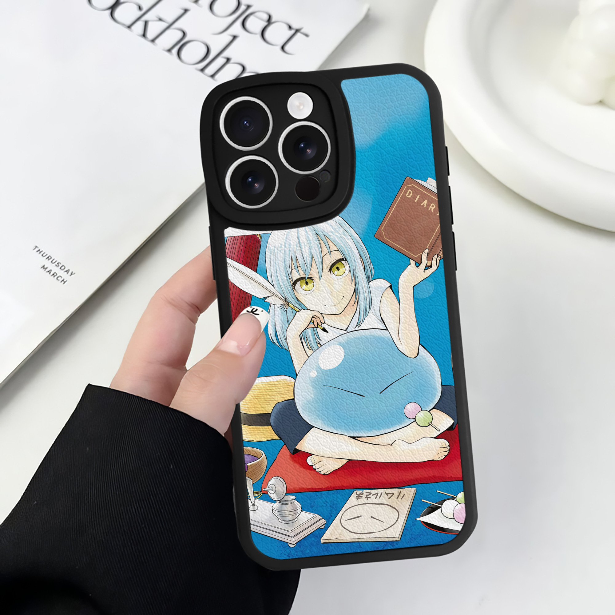 （画像用） 転スラ Regarding Reincarnated to Slime 【iPhone 16シリーズ対応】シリコンスマホケース（レザー調） 材質：シリコン